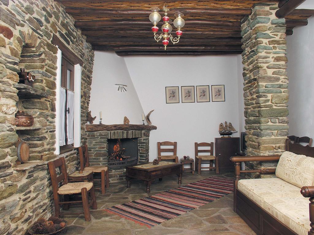 Anastasia Luxury Villas Ano Gavrio Oda fotoğraf